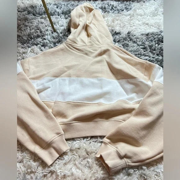 PINK Everyday Fleece Cropped Hoodie - Picture 7 of 8